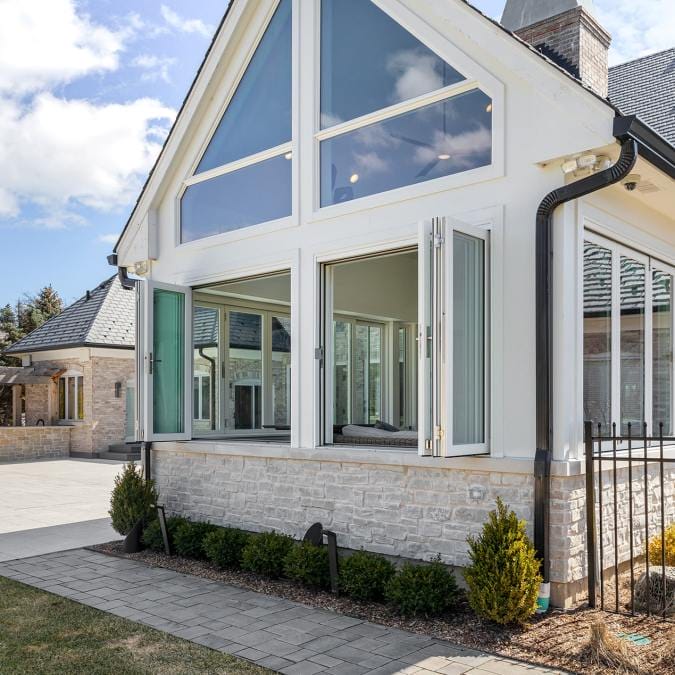 Aluminum-clad windows