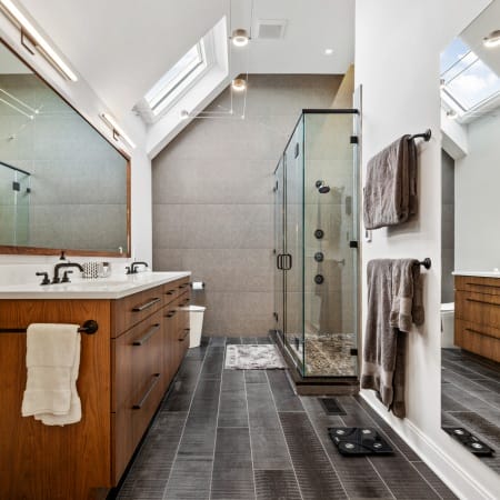 Primary Suite Bathroom