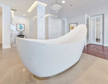 Double Slipper Free Standing Tub with Rain Shower Filler