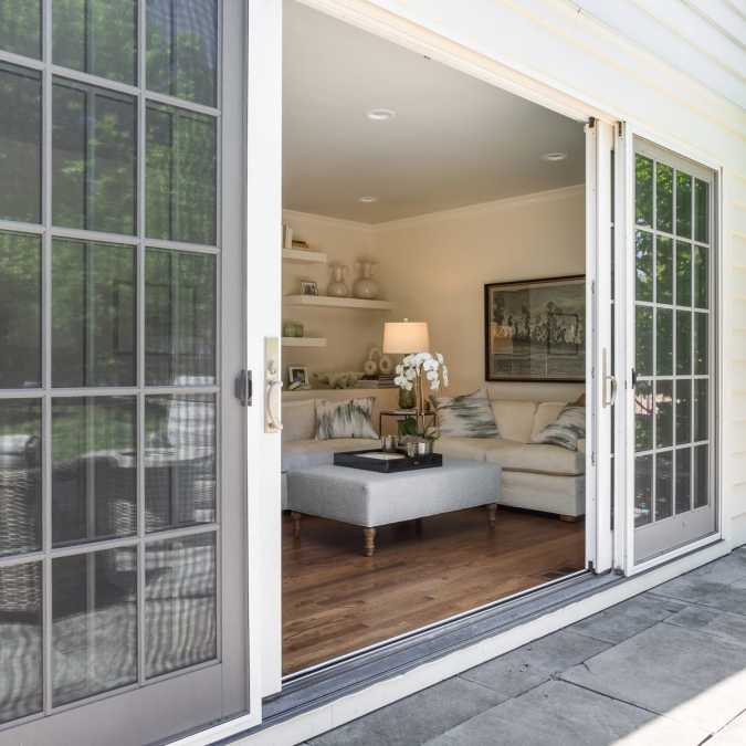 Indoor/Outdoor Living